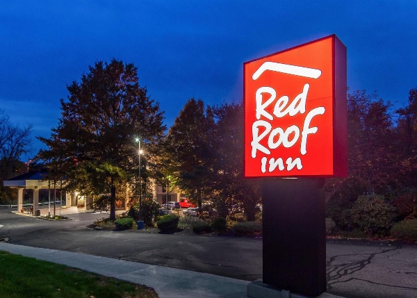 Red Roof Inn Meriden image 4